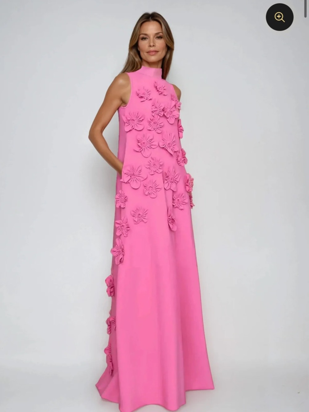 Sleeveless Pink Maxi Dress with 3D Floral Appliqué